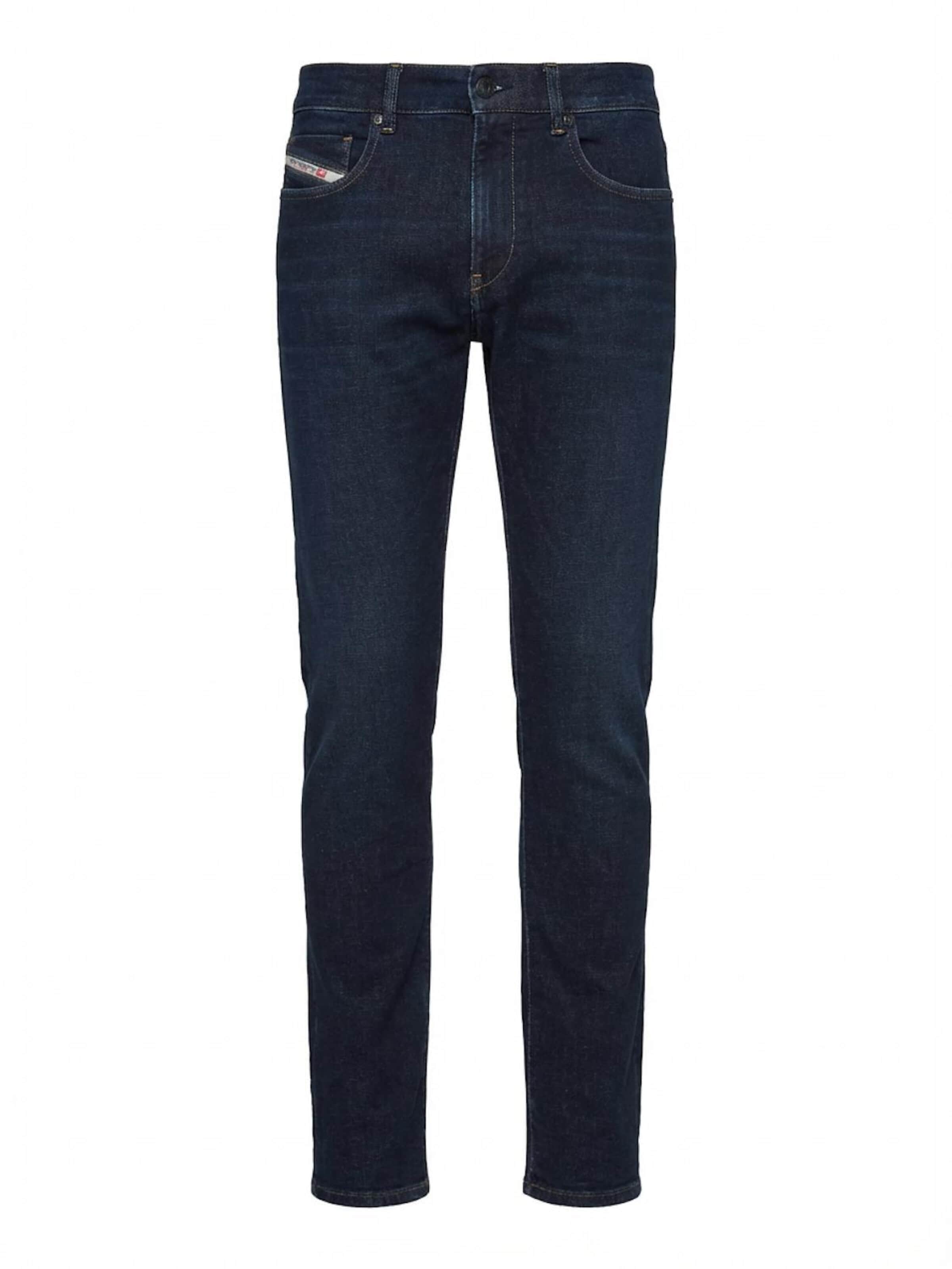 DIESEL Jeans 'D-STRUKT SUPERSTRETCH JOGGJEANS' in Blue: front