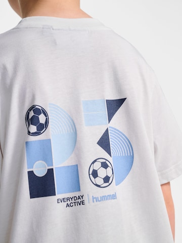T-Shirt fonctionnel Hummel en blanc