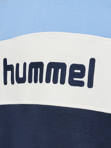 Hummel - Sweatshirt 'Claes' em azul