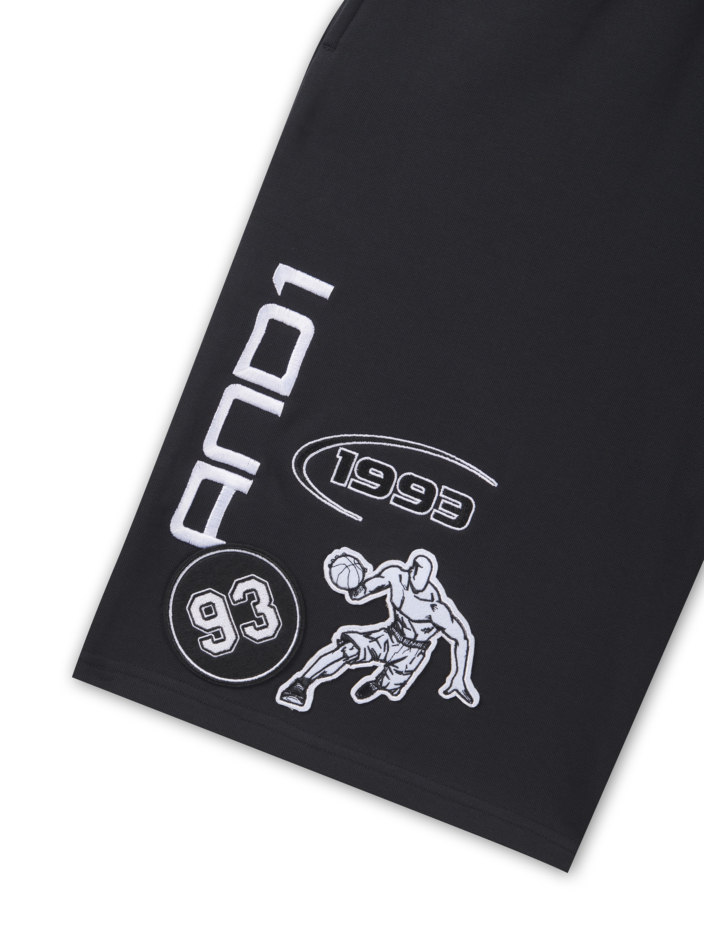 AND1 Свободный крой Штаны 'On Court Applique' в Черный