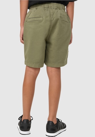 Urban Classics Regular Pants in Green