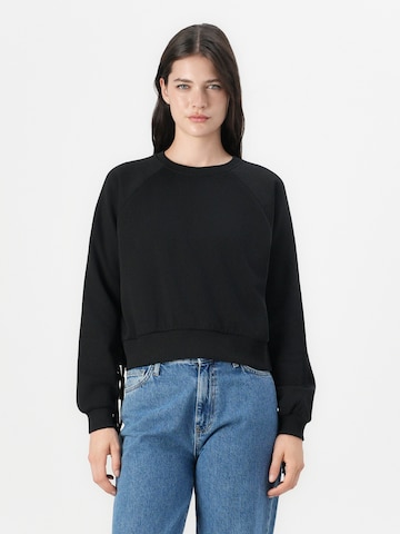 Sweat-shirt 'ONLJETT' ONLY en noir : devant