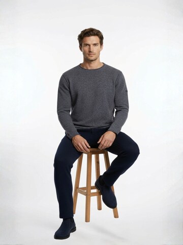 SILK & CASHMERE Sweater in Grey