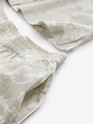 LAURA ASHLEY - Pijama de pantalón corto en beige
