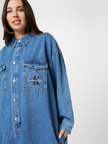 Calvin Klein Jeans Curve - Vestidos camiseiros em azul