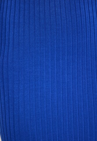 NAEMI Knit dress in Blue