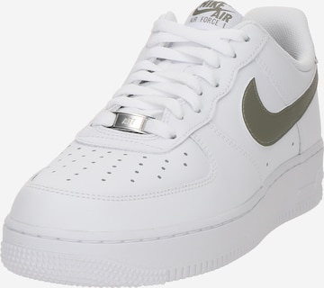 Nike Sportswear Низкие кроссовки 'Air Force 1 '07' в Белый: спереди
