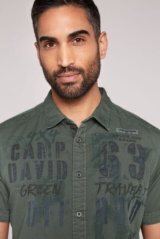 CAMP DAVID Regular fit Button Up Shirt in Green