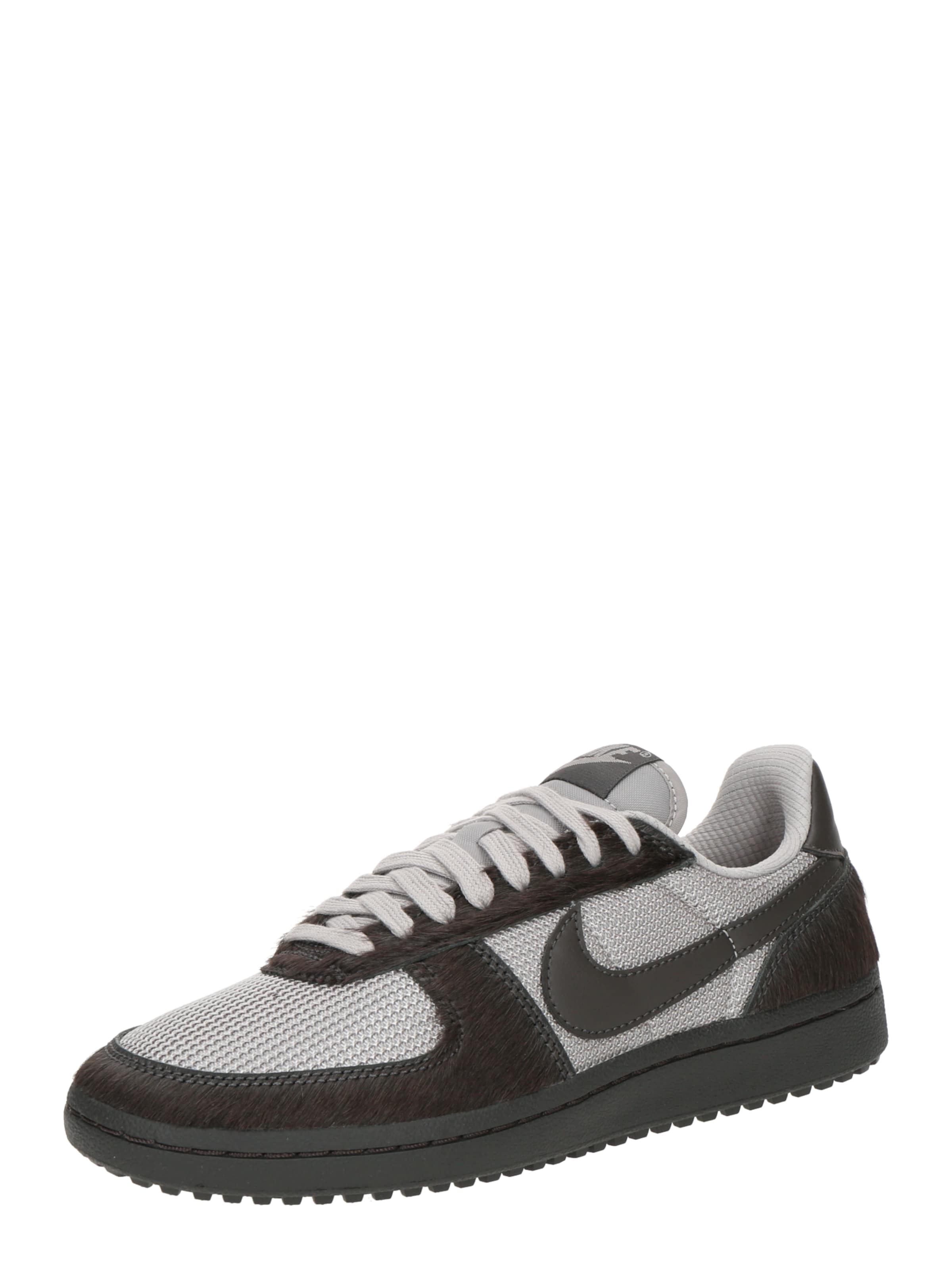Sneaker low 'FIELD GENERAL' de la Nike Sportswear pe gri: față