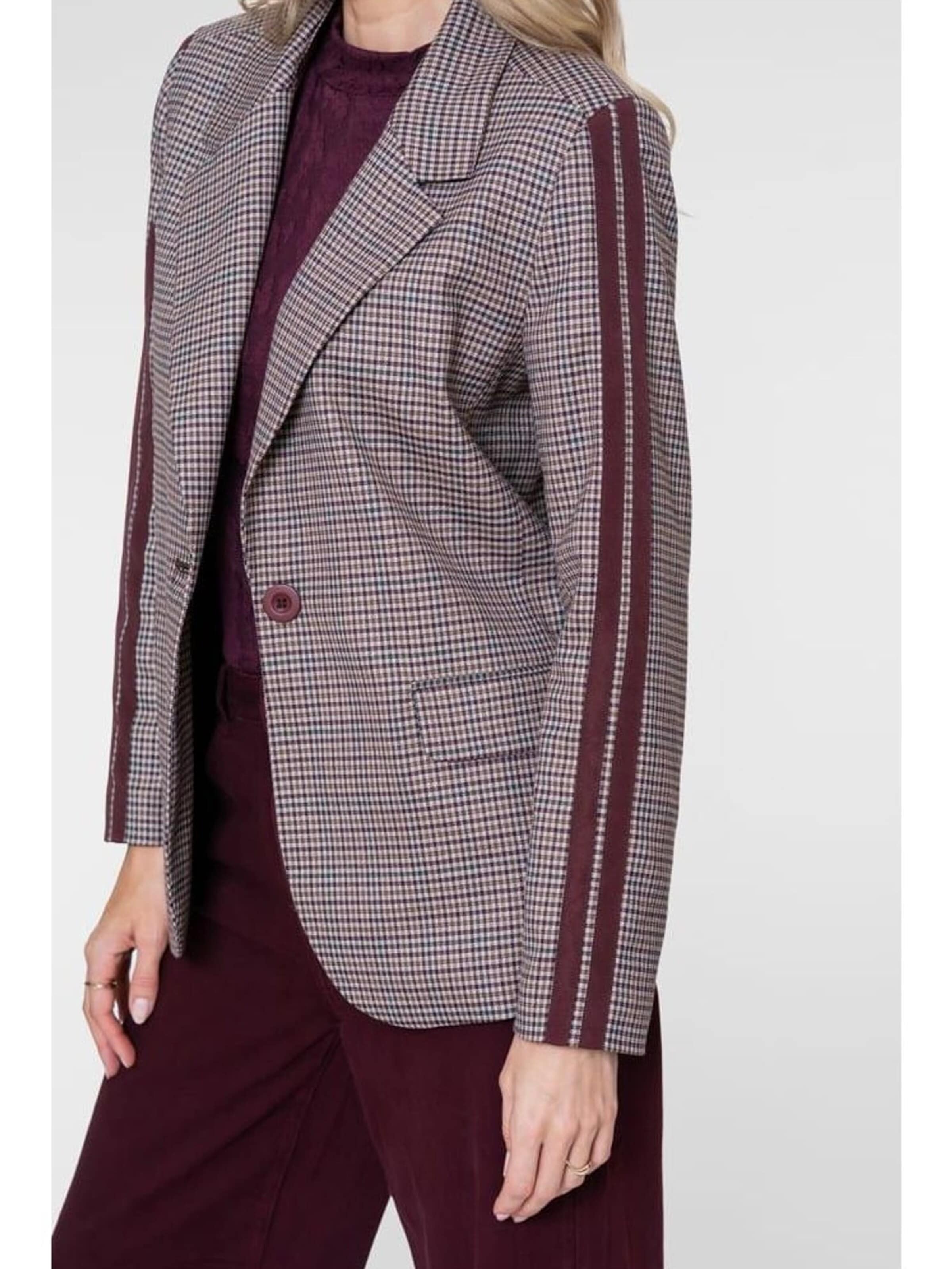 Geisha Blazers in Bruin