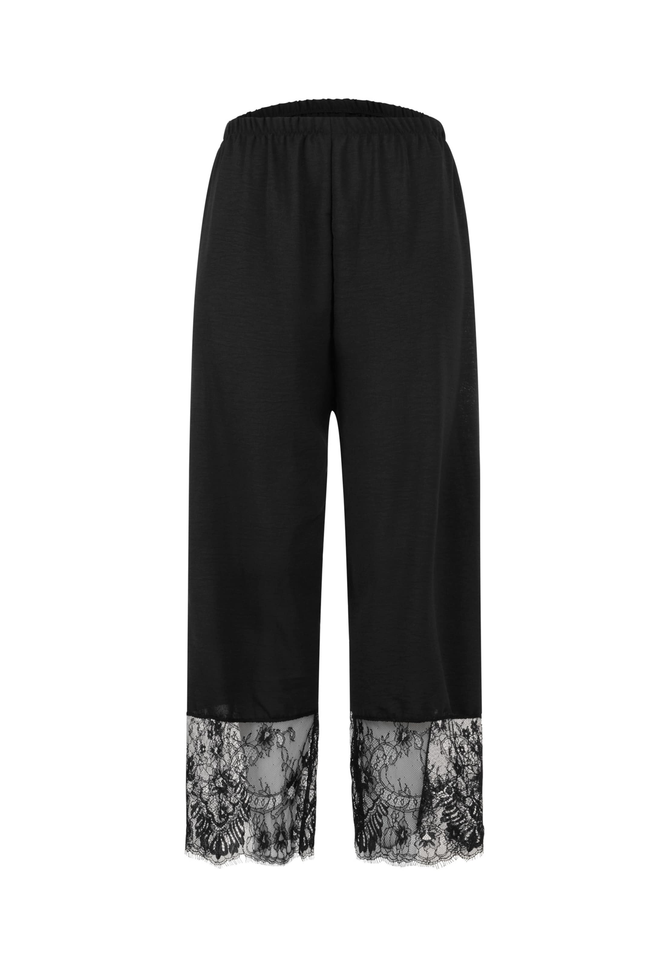 regular Pantaloni di Cloud5ive in nero: frontale