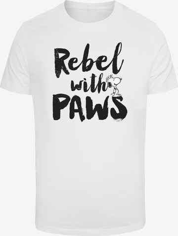 Merchcode Shirt 'Peanuts - Rebel With Paws' in Wit: voorkant