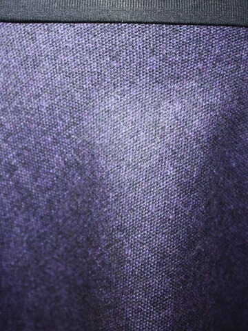 dunkle design Skirt in Purple
