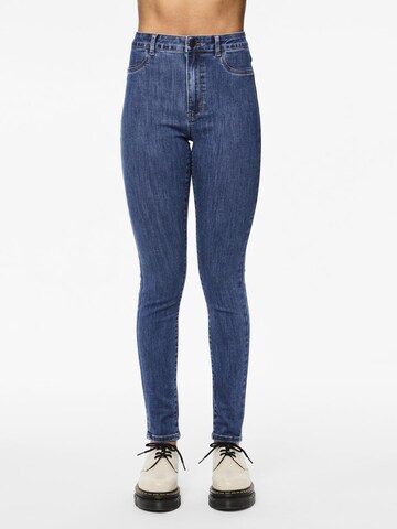 PIECES Skinny Jeans 'DEA' in Blauw: voorkant