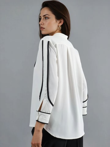 Hiccup Blouse in Wit