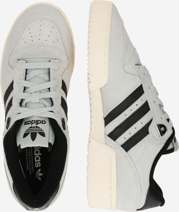 Baskets basses 'Rivalry' ADIDAS ORIGINALS en gris