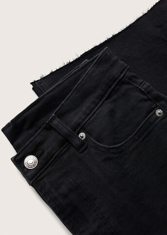 MANGO Flared Jeans 'Sienna' in Schwarz