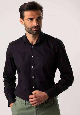 Black Label Shirt Slim fit Business Shirt 'POPLIN' in Black: front