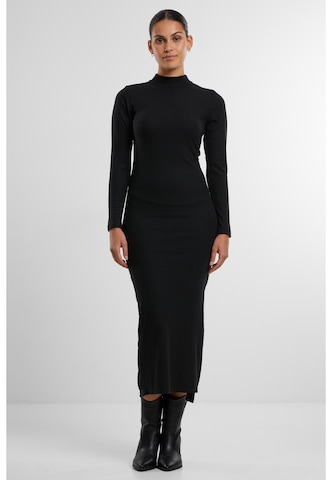 Robe Urban Classics en noir