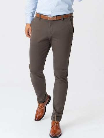 TEESHOPPEN Trousers ' The Original ' in Brown: front