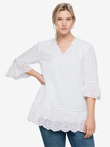 SHEEGO Tunic in White: front