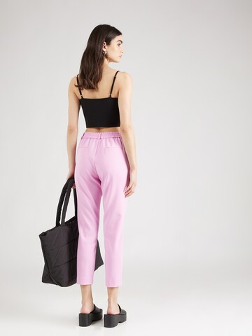 Coupe slim Pantalon à pince 'Varone' VILA en violet