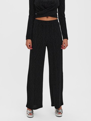 VERO MODA Wide leg Trousers 'Kanz' in Black: front