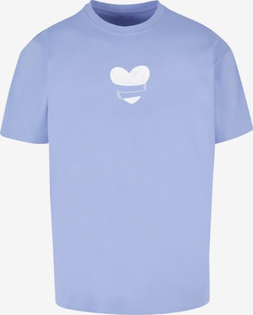 Maglietta 'Hugs & Love - Heart Hug' di Merchcode in blu: frontale