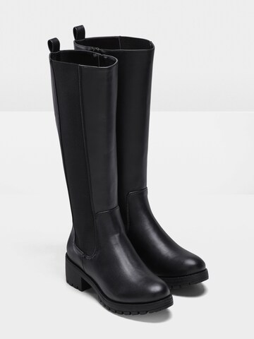 bonprix Stiefel in Schwarz
