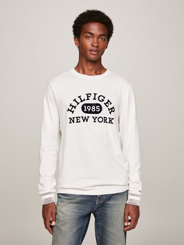 T-Shirt TOMMY HILFIGER en blanc : devant