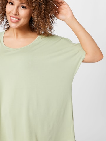 T-shirt Nasty Gal Plus en vert