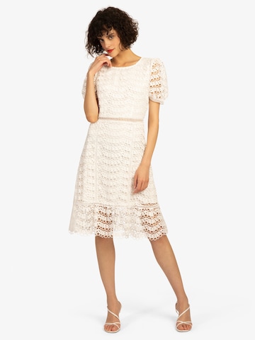 APART فستان للمناسبات بلون أبيض: الأمام