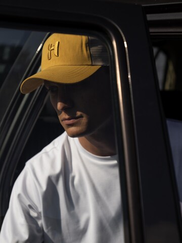 Hatland Pet 'Dave' in Geel