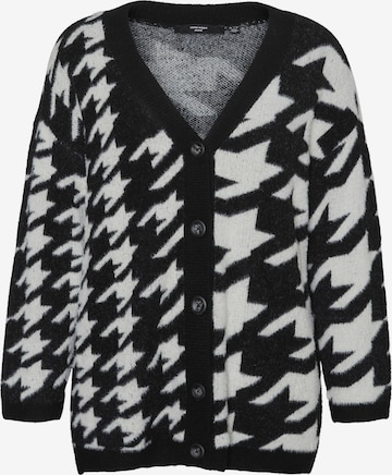 Vero Moda Curve Knit Cardigan in Black: front