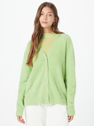 LEVI'S ® Gebreid vest 'Dad Cardigan' in Groen: voorkant