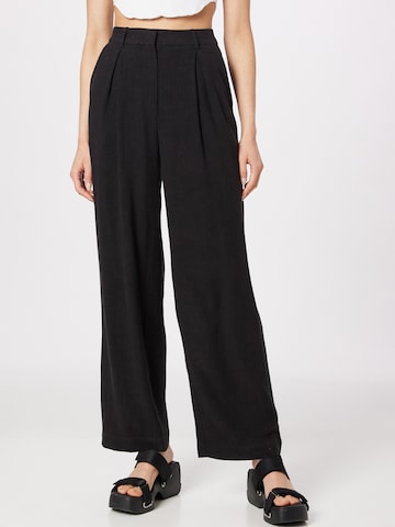 WEEKDAY Pleat-Front Pants 'Lilah' in Black: front
