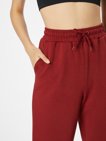 ONLY PLAY Tapered Workout Pants in Red
