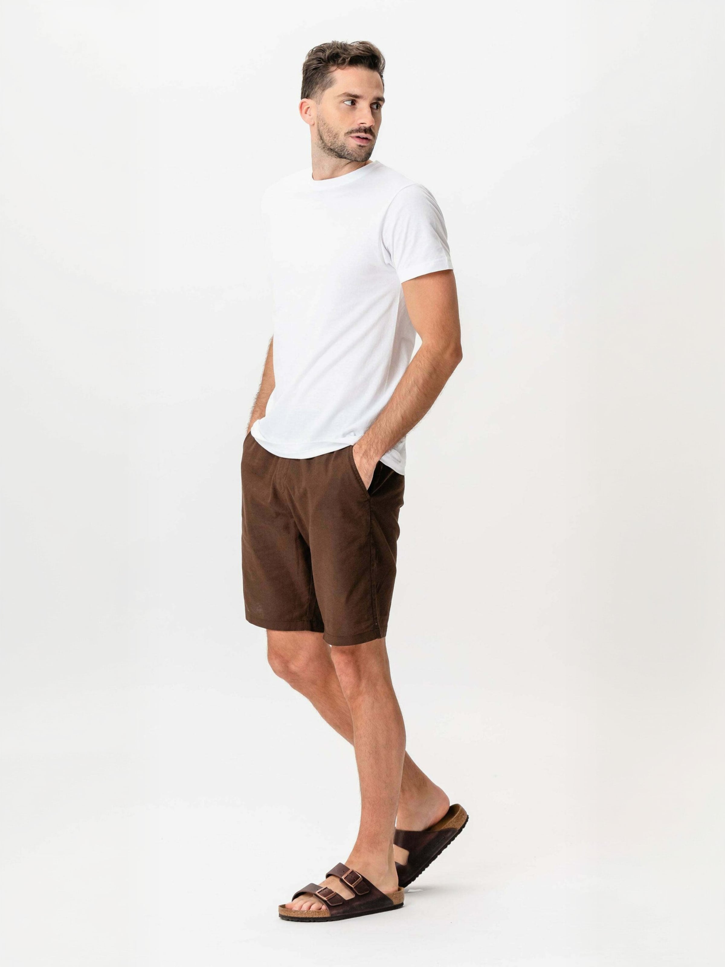 Regular Pantalon ' Linen Blend ' TEESHOPPEN en marron