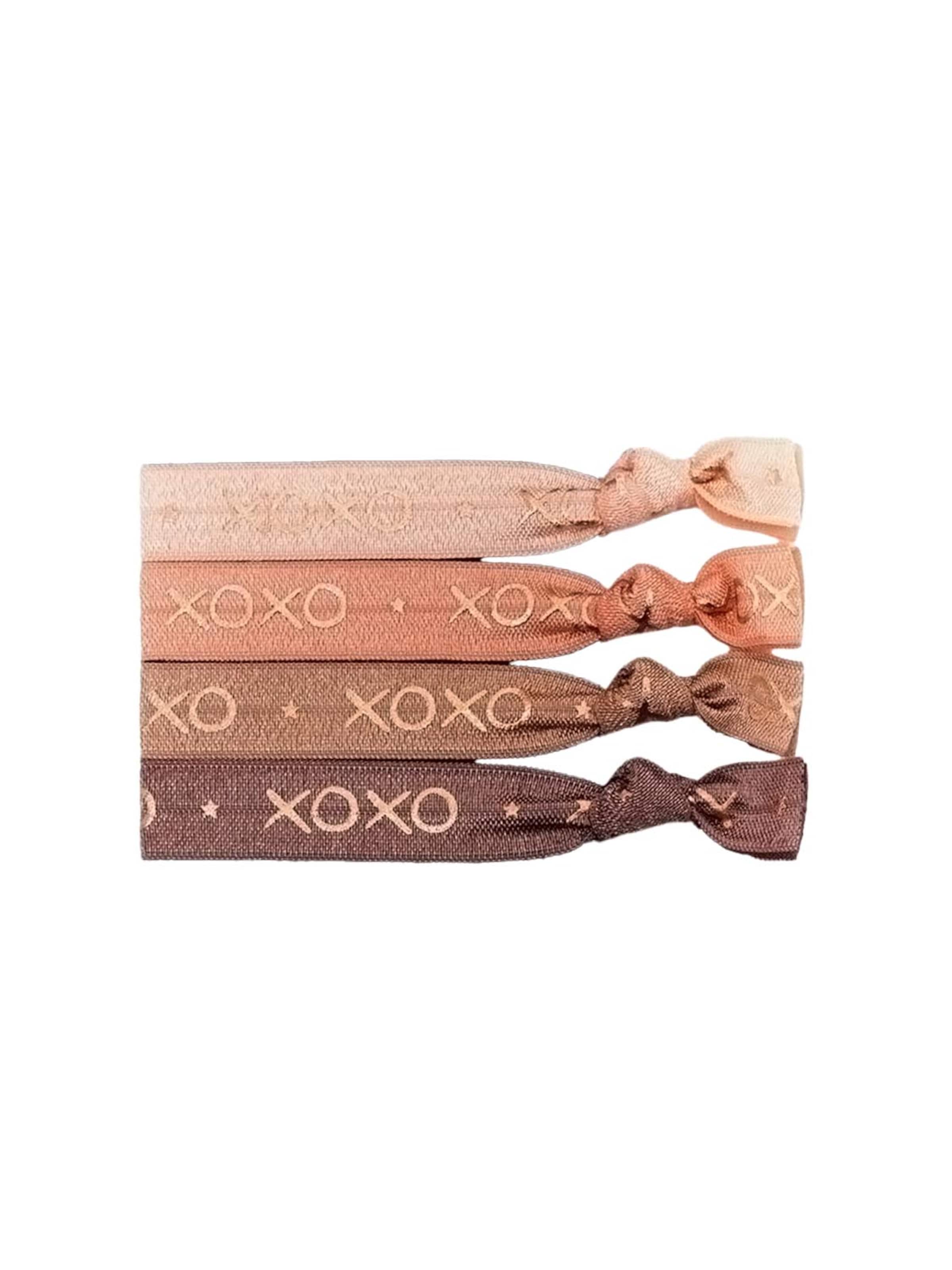 Laceup Armband 'XOXO' in Bruin: voorkant