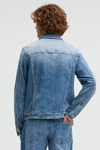 CAMP DAVID Between-Season Jacket in Blue