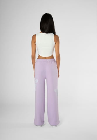 Felicious Loosefit Hose in Lila