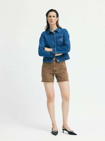 Résumé Regular Shorts ' BentlyRS ' in Braun