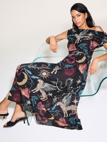 Next - Vestido en negro