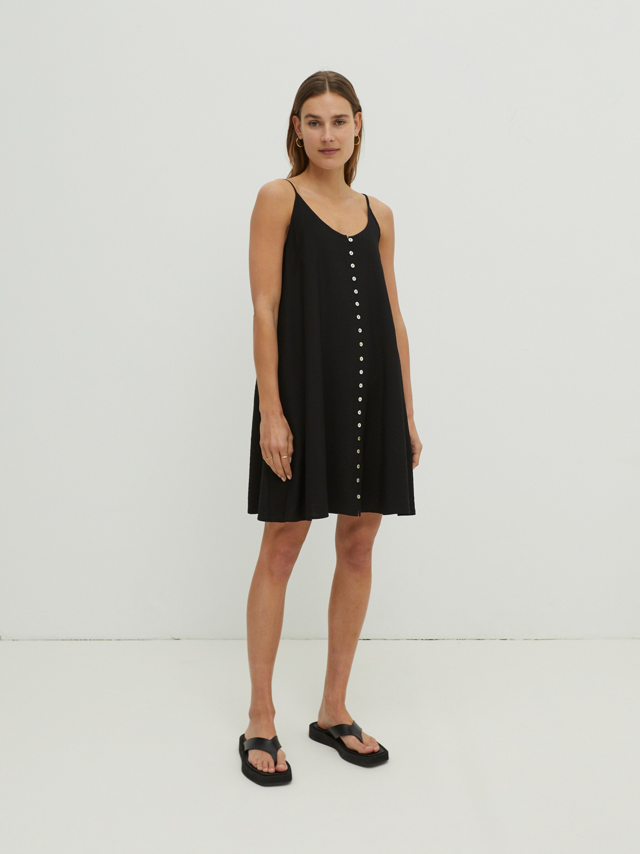 EDITED Produkte Kleid 'Lila' schwarz
