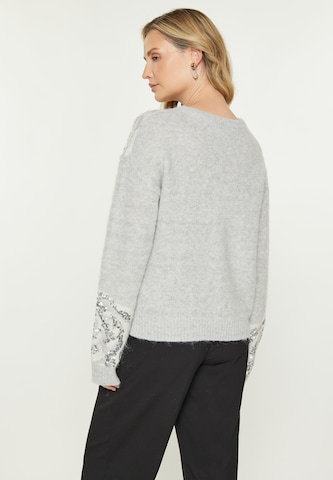Usha Sweater in Grey