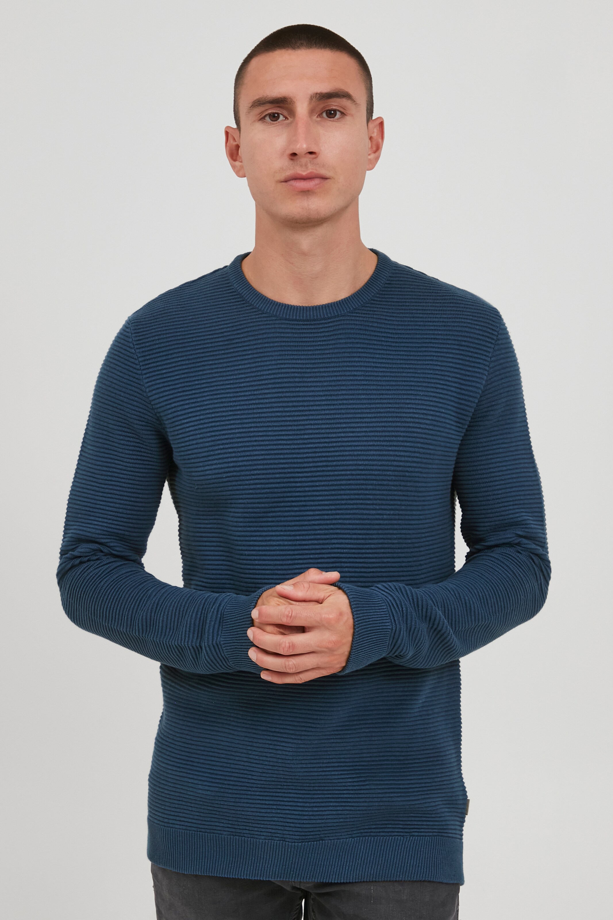 Männer Pullover & Strick  Solid Strickpullover 'Nicholas' in Blau - XD27666