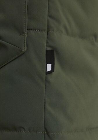 Parka d’hiver 'Explorer Tech' CHASIN' en vert