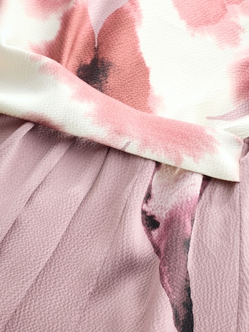 Next Jurk in Roze