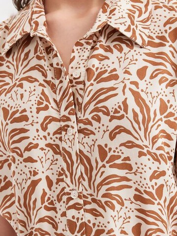 Abito camicia di Bigdart in beige