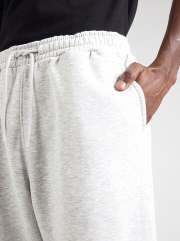 WEEKDAY Tapered Trousers in Grey